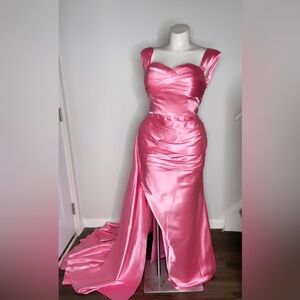 Elegant Pink Satin Prom Dress